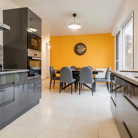 Casa vacanze Maison Familiale Calme, à 5 Km Des Plages, Jardin Clos, Garage, Wifi, Proche Guérande Et La Baule - Fr-1-306-1264 *